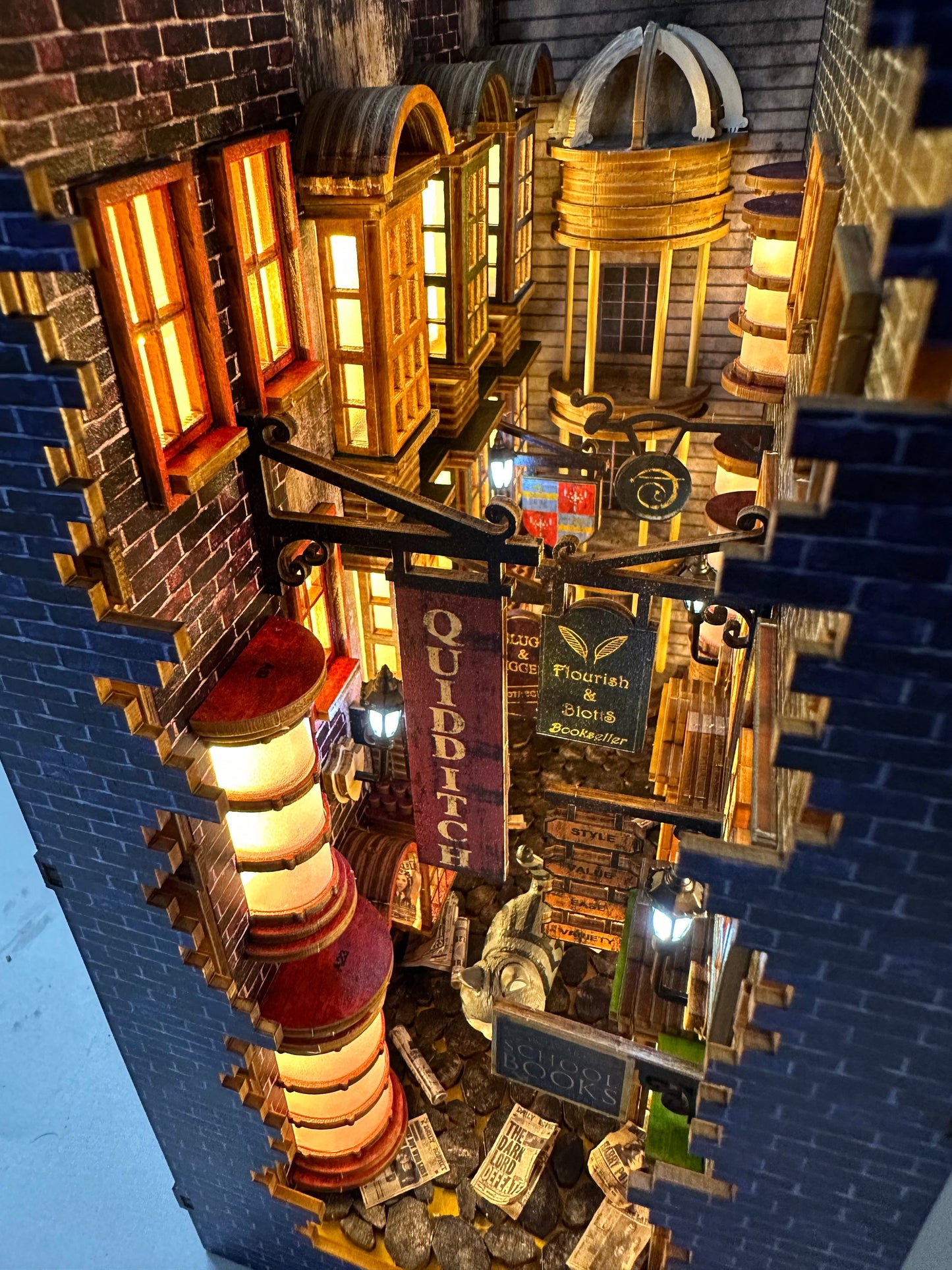 Diagon Alley (3 Storey) Pre-Colored Book Nook | LKWood