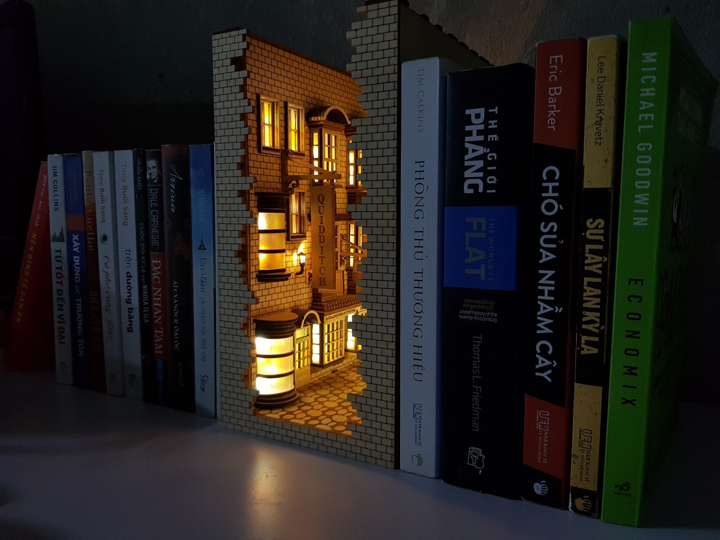 Diagon Alley Book Nook | LKWood