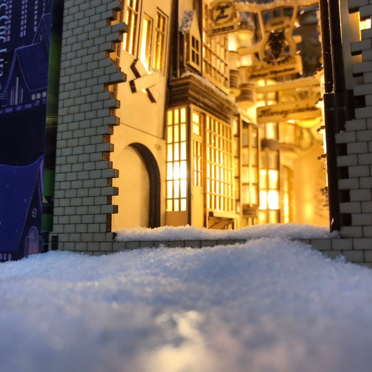 Hogsmeade Village Book Nook | LKWood