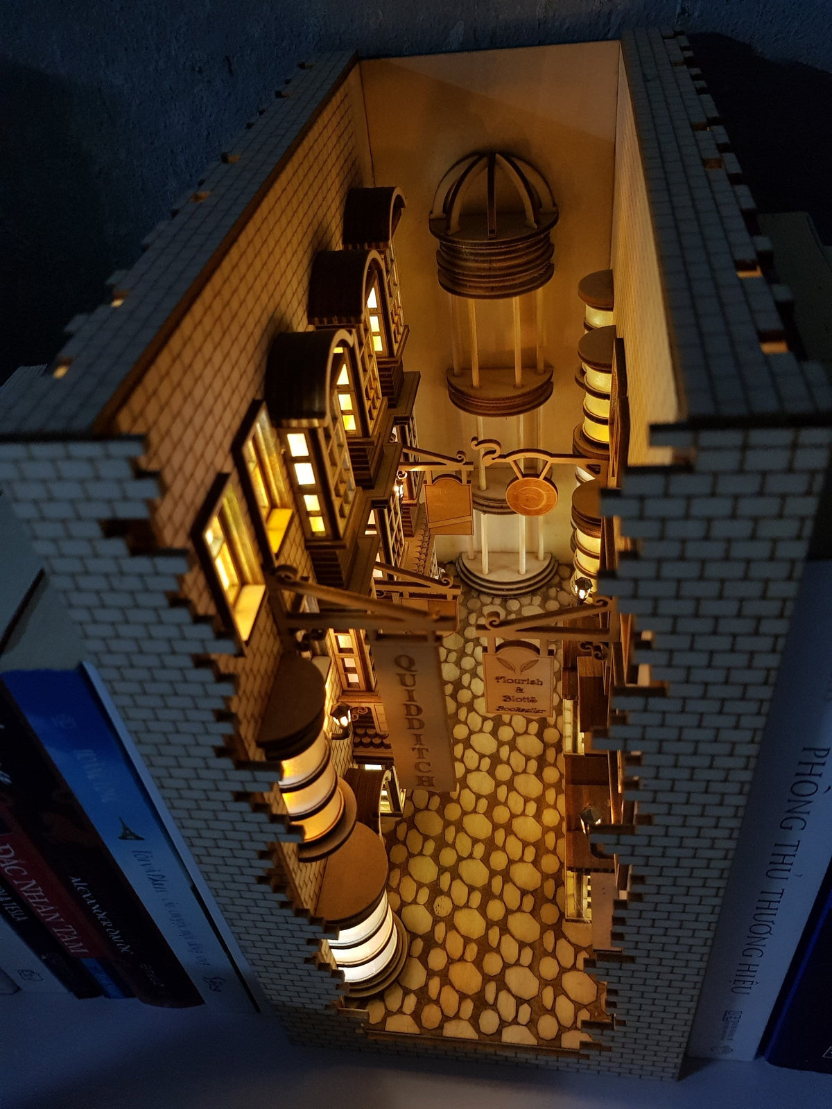 Diagon Alley Book Nook | LKWood