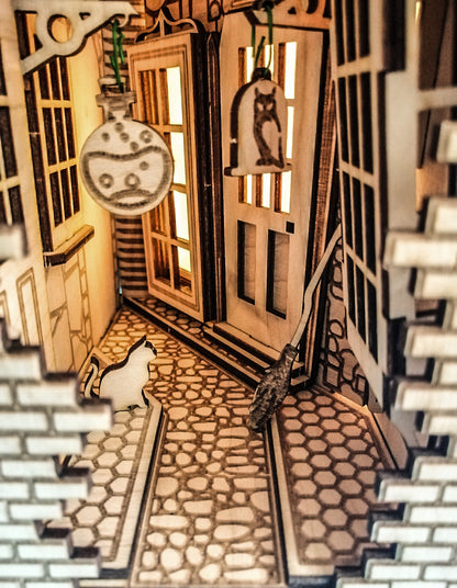 Magic Alley Book Nook | LKWood 